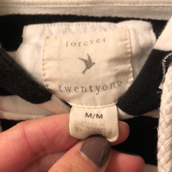 Forever 21 Hoodie - Picture 3 of 3